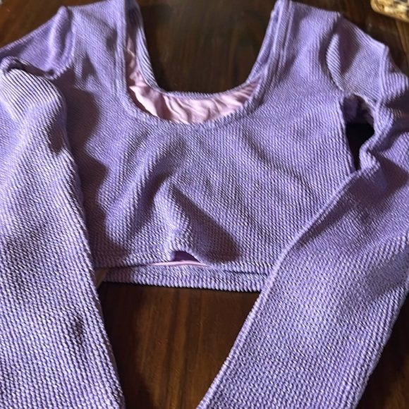 Long Sleeve Fitted Crop top by Araminta James Ocean breeze crinkle top in Orchid - Picture 3 of 4